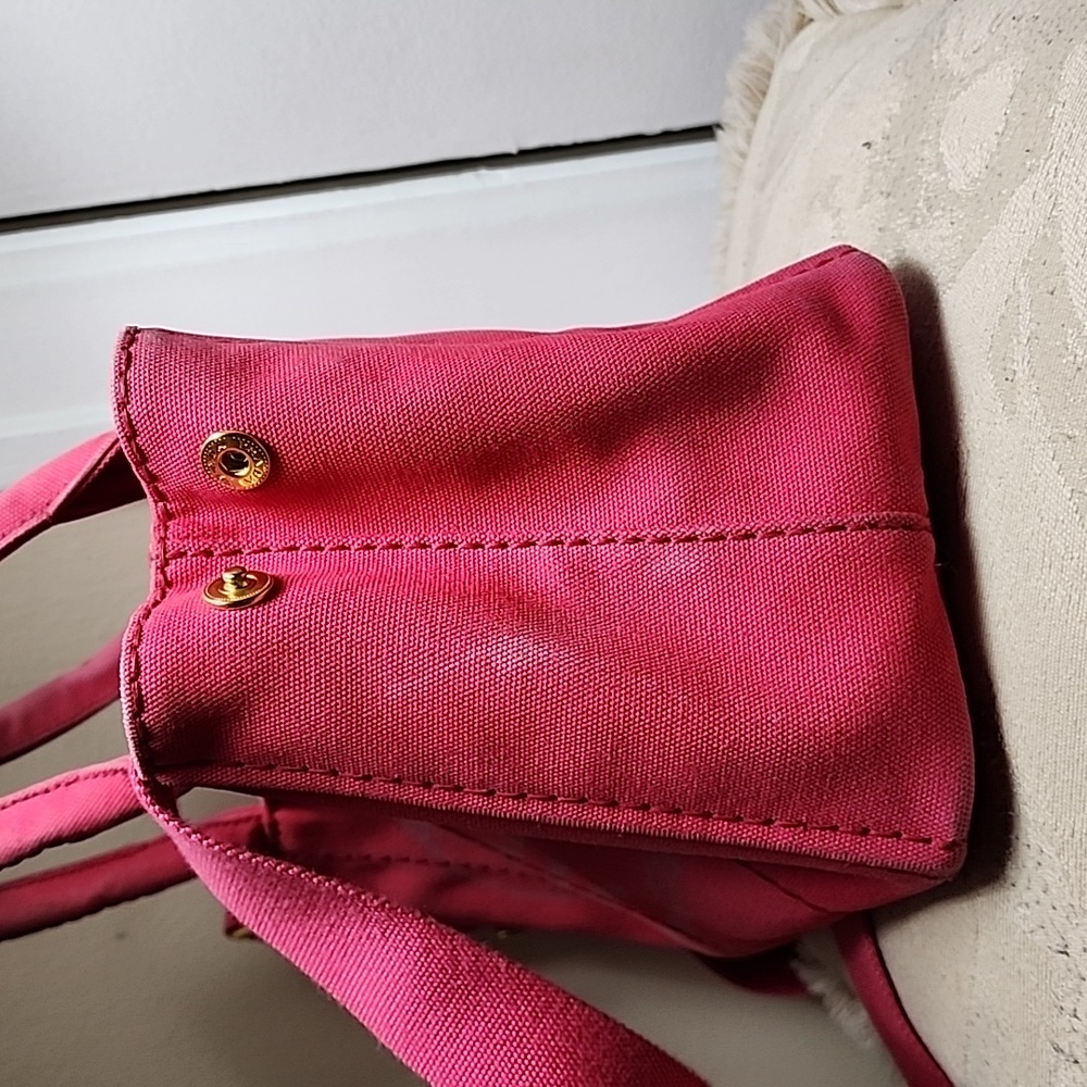 Prada canapa - Picture 4 of 16